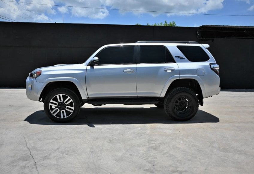 2024 Toyota 4Runner TRD Off-Road Premium - JTERU5JRXR6225084 photo 5