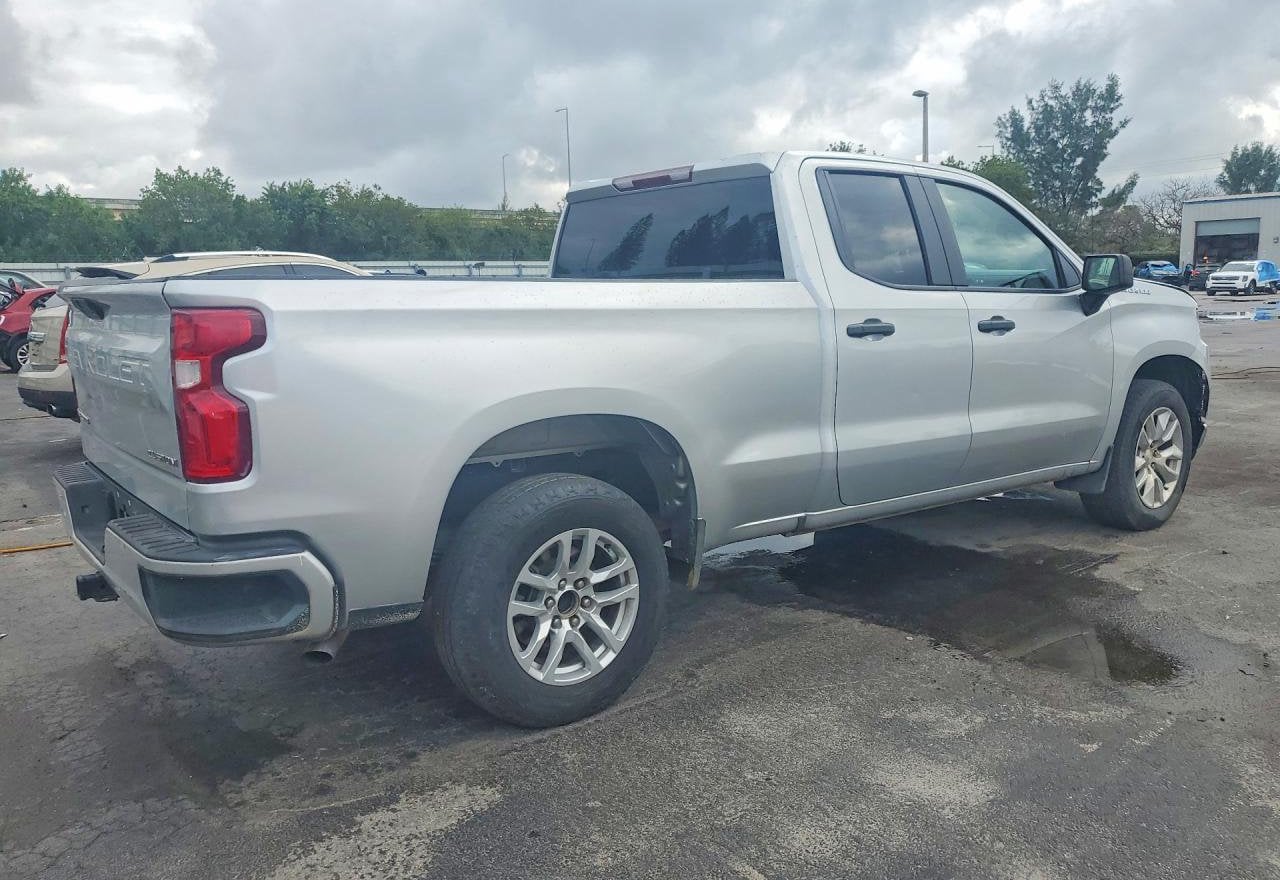 2022 Chevrolet Silverado 1500 Limited Custom - 1GCRWBEK2NZ214096 photo 14