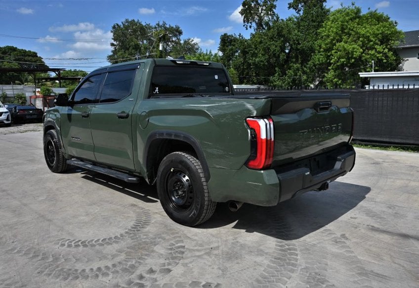2022 Toyota Tundra SR5 - 5TFLA5AB2NX018554 photo 4