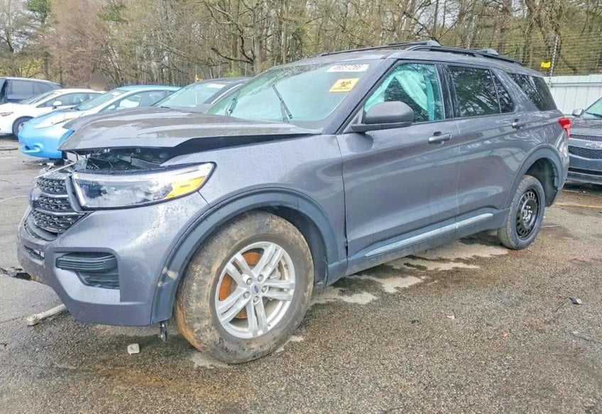 2024 Ford Explorer XLT - 1FMSK7DH4RGA41677 photo 1