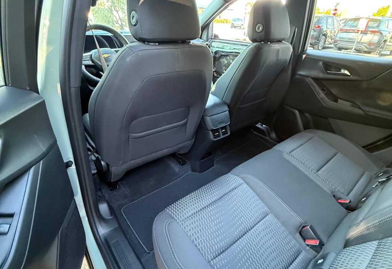 2026 Chevrolet Equinox LT - 3GNAXHEG1TL278294 photo 26