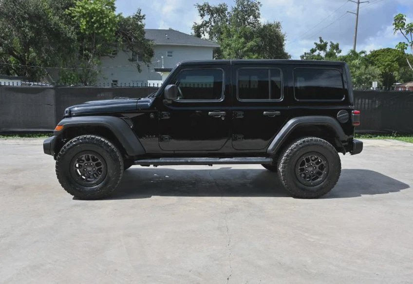 2023 Jeep Wrangler Sport - 1C4HJXDG4PW647119 photo 4