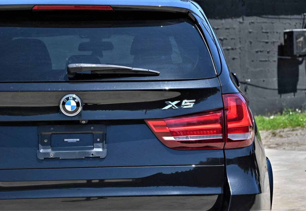 2017 BMW X5 xDrive50i - 5UXKR6C54H0J84734 photo 26