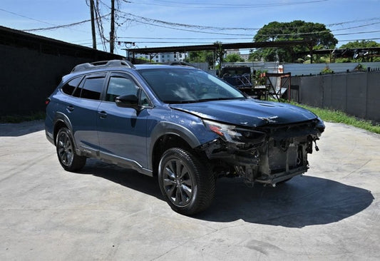 2023 Subaru Outback Onyx Edition Wagon 4D - 4S4BTALC8P3165780 photo 1