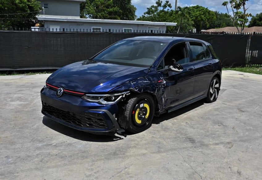 2024 Volkswagen Golf GTI S - WVWGA7CD2RW158563 photo 2