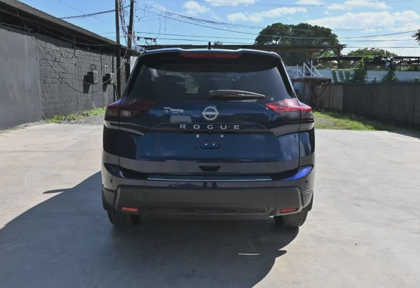2025 Nissan Rogue SV - 5N1BT3BA7SC869229 photo 4