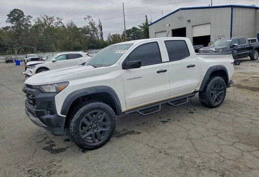 2024 Chevrolet Colorado Trail Boss - 1GCPTEEK5R1283418 photo 2