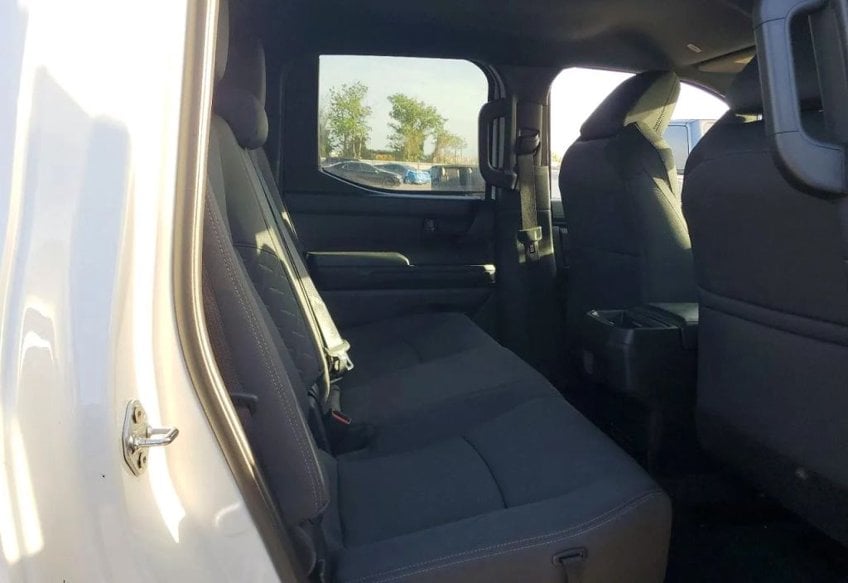2025 Toyota Tacoma SR5 - 3TYKB5FN6ST028683 photo 10