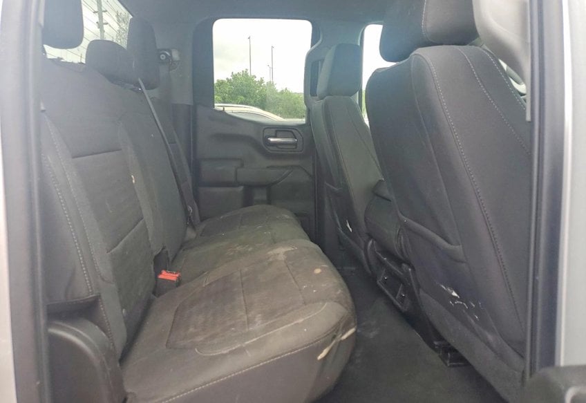 2022 Chevrolet Silverado 1500 Limited Custom - 1GCRWBEK2NZ214096 photo 10