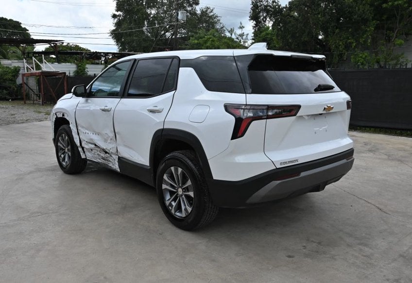 2025 Chevrolet Equinox LT - 3GNAXHEGXSL302137 photo 4