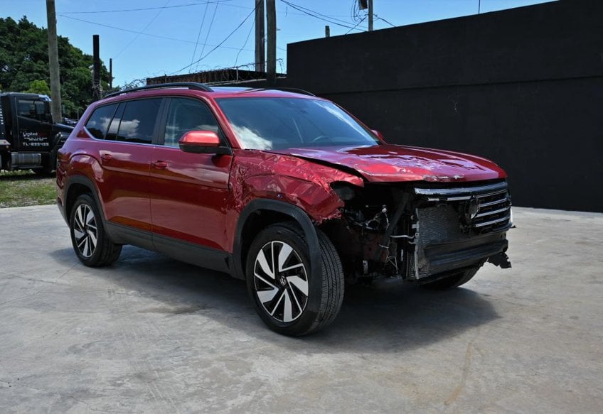2025 Volkswagen Atlas SE - 1V2JR2CA4SC543717 photo 1