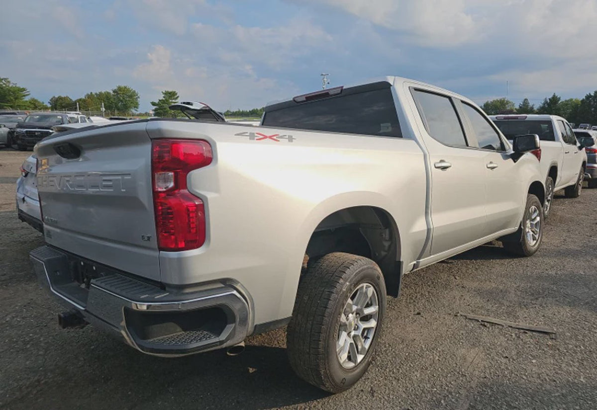 2022 Chevrolet Silverado 1500 LT - 1GCPDKEK5NZ547843 photo 14