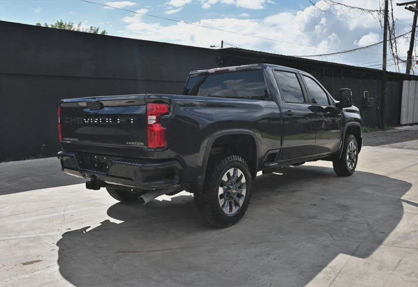 2024 Chevrolet Silverado 2500HD Custom - 1GC4YME7XRF117828 photo 3