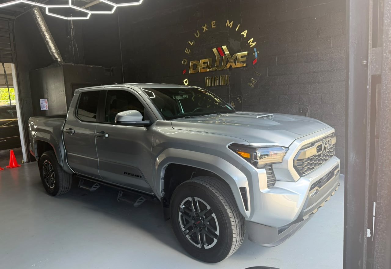 2024 Toyota Tacoma TRD OFF-ROAD - 3TYLB5JN2RT011661 photo 10