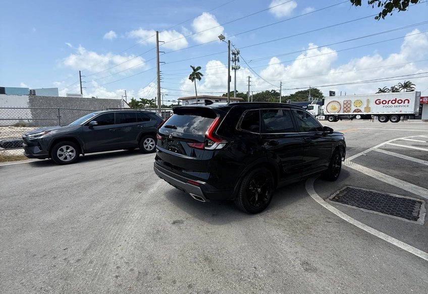 2024 Honda CR-V Hybrid Sport-L - 7FARS6H85RE070109 photo 4