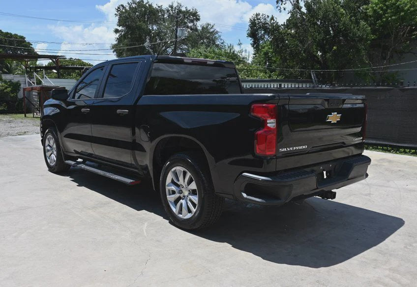 2021 Chevrolet Silverado 1500 Custom - 3GCPWBEKXMG366343 photo 3