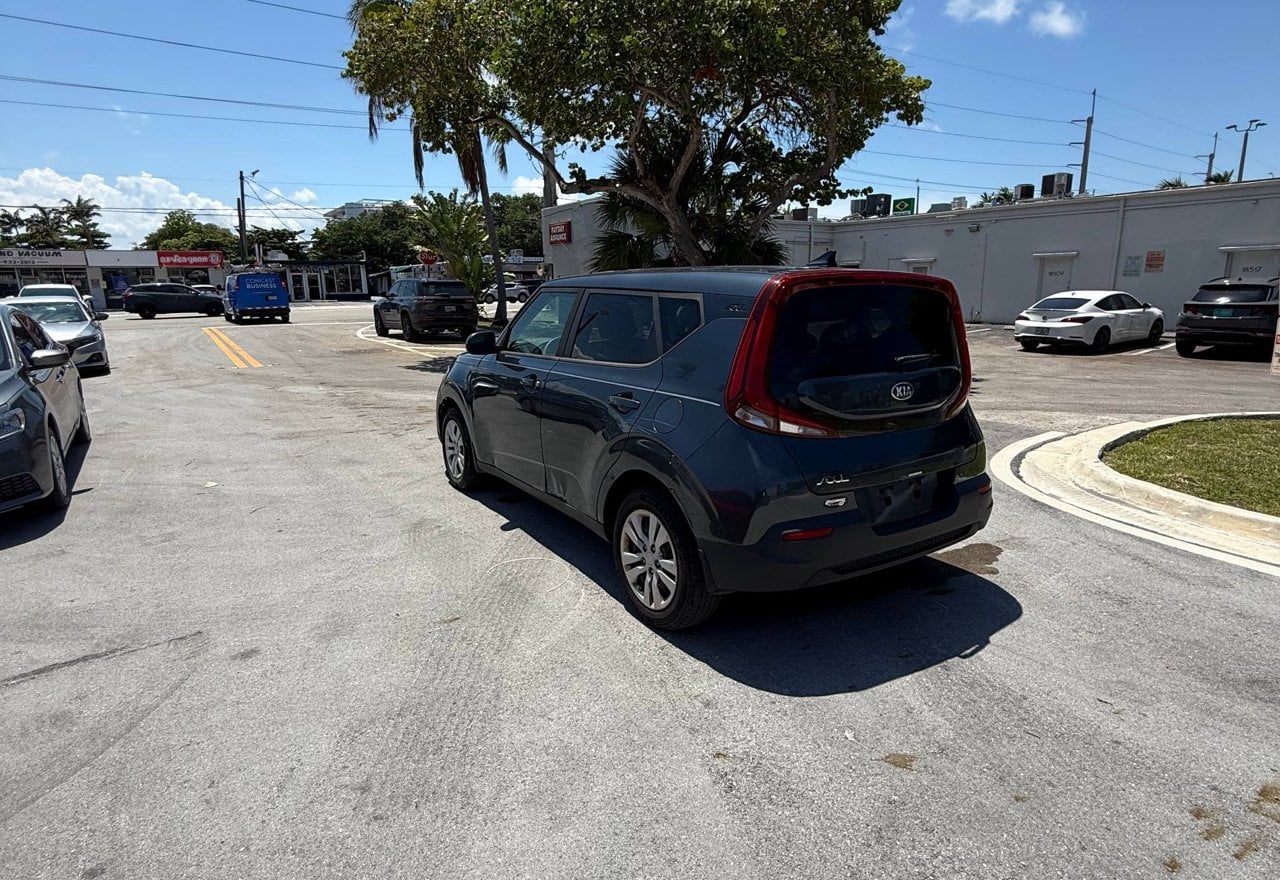 2020 Kia Soul - KNDJ23AU4L7106979 photo 19