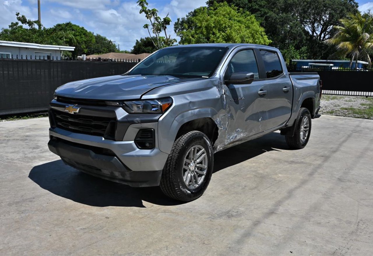 2023 Chevrolet Colorado LT - 1GCPSCEK5P1227239 photo 16