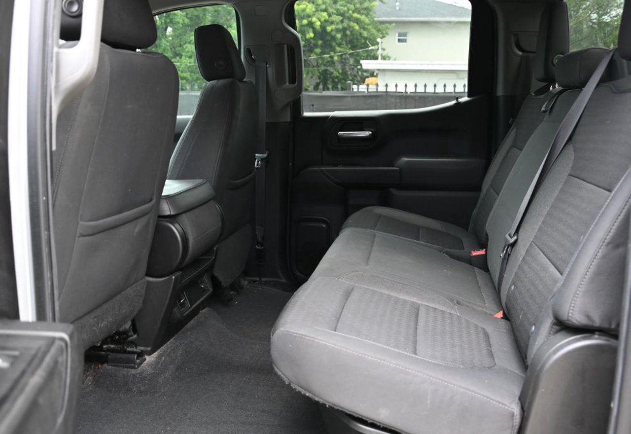 2022 Chevrolet Silverado 1500 Limited Custom - 1GCPWBEK4NZ158251 photo 29