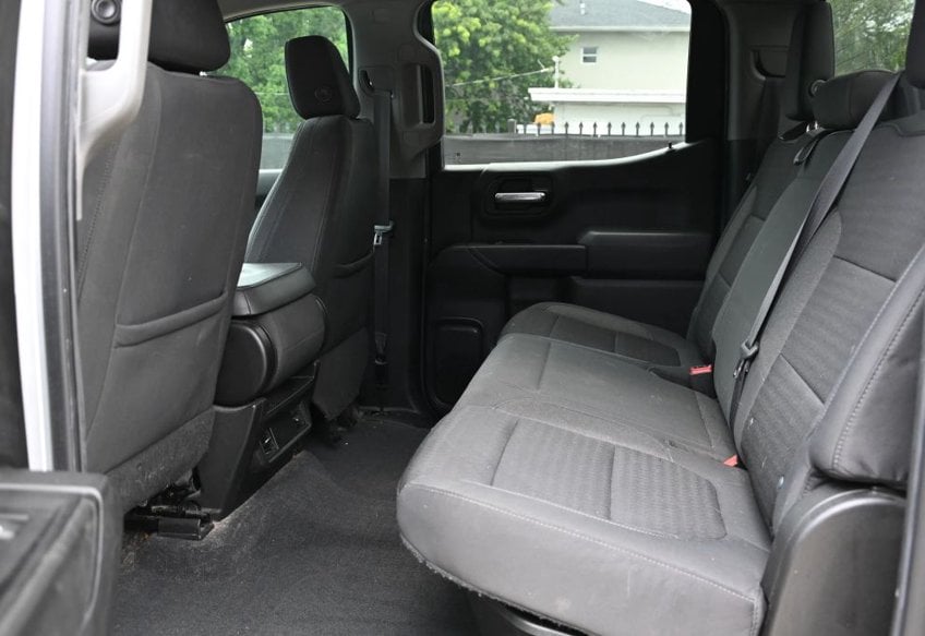 2022 Chevrolet Silverado 1500 Limited Custom - 1GCPWBEK4NZ158251 photo 14
