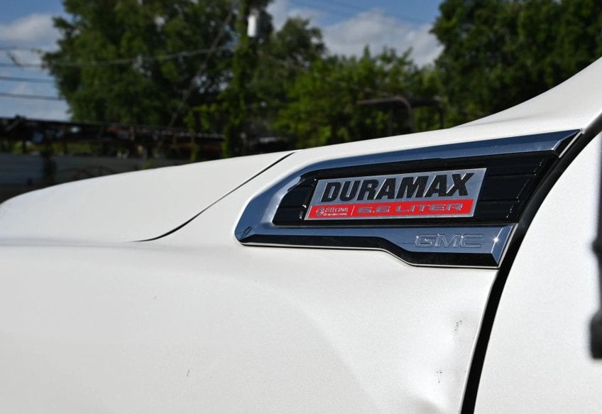 2023 GMC Sierra 2500HD Denali - 1GT49REY3PF246753 photo 8
