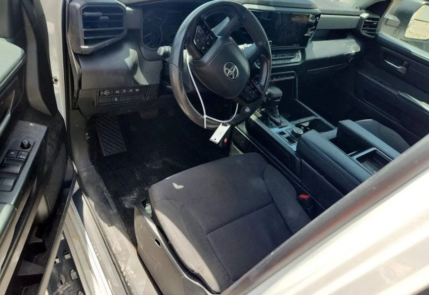 2023 Toyota Tundra SR5 - 5TFLA5DB4PX063204 photo 7
