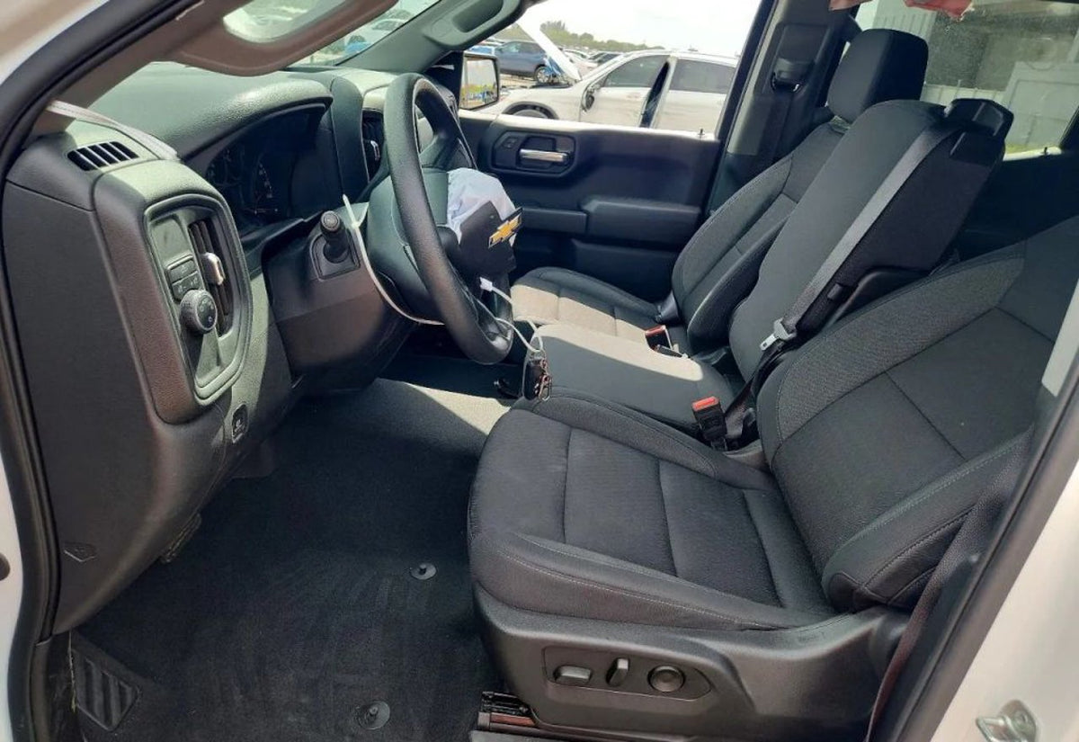 2025 Chevrolet Silverado 1500 Custom - 3GCPABEK0SG261600 photo 19
