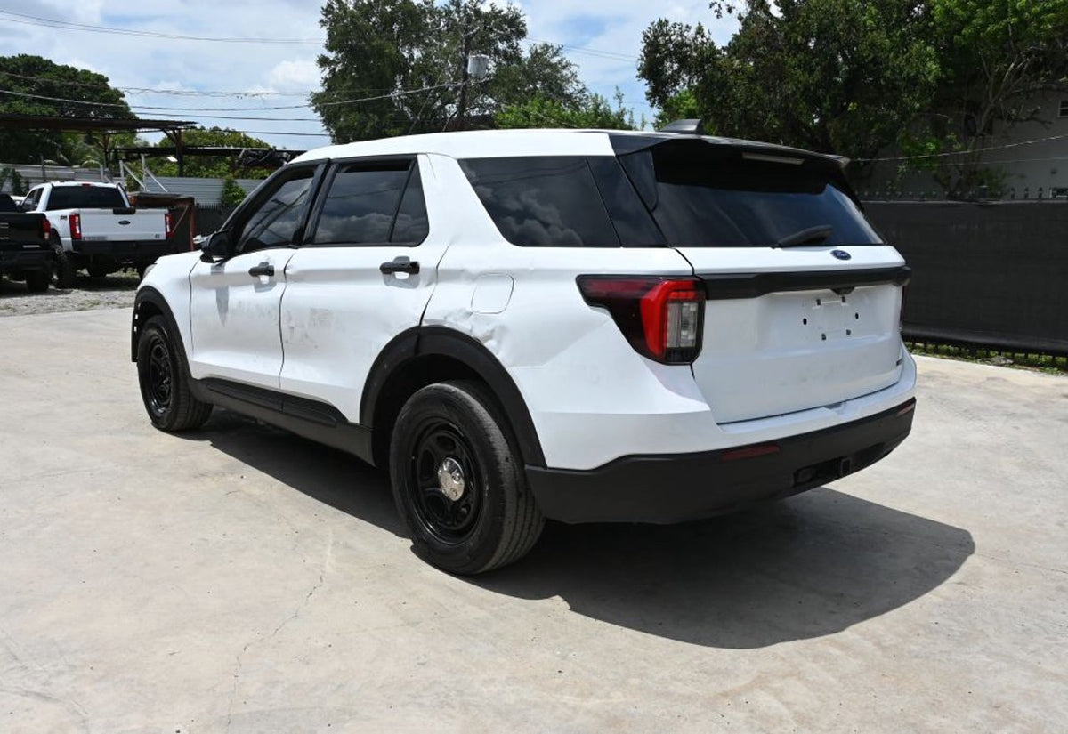2025 Ford Explorer Hybrid Police Interceptor Utility - 1FM5K8AW1SGA87804 photo 20