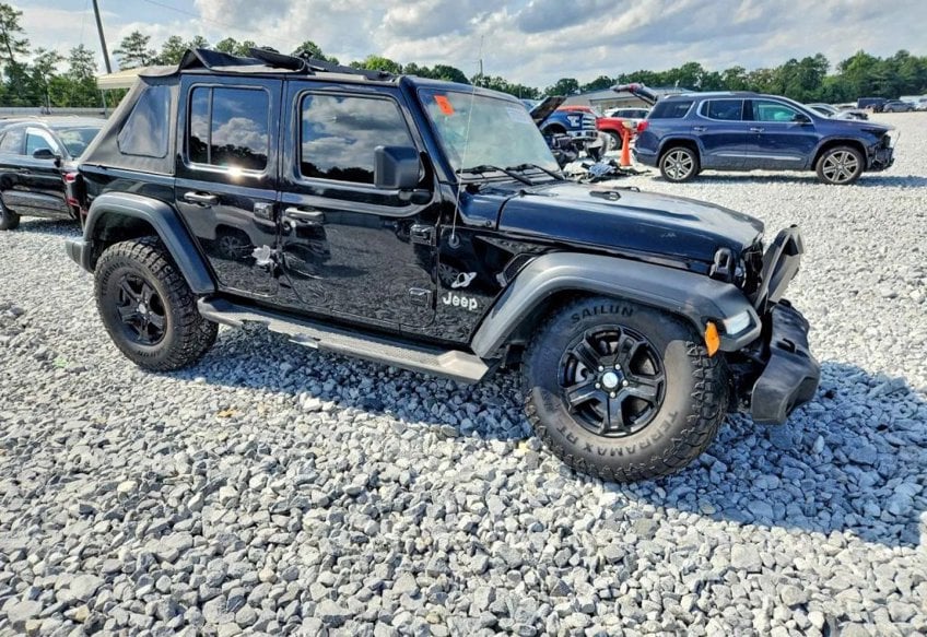 2018 Jeep Wrangler Unlimited Sport S - 1C4HJXDN9JW200176 photo 1