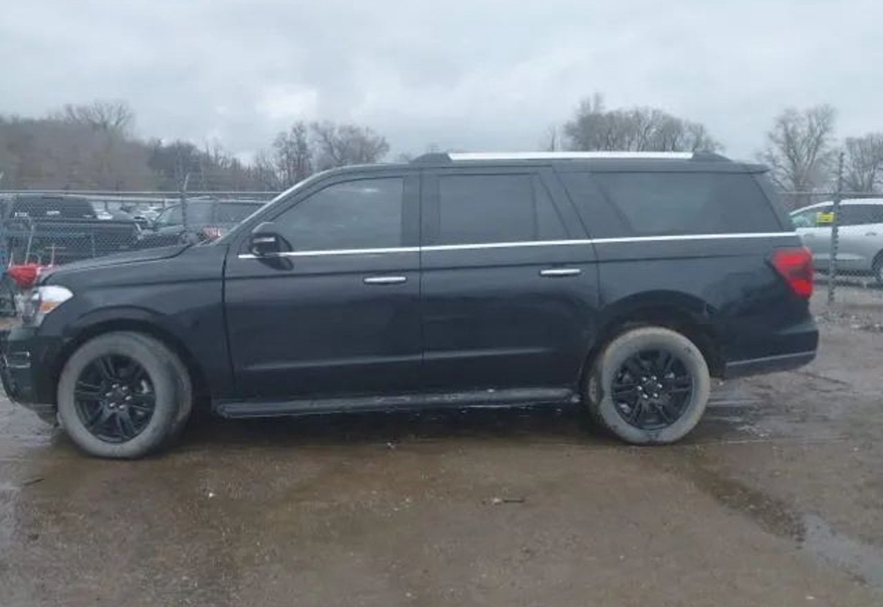 2024 Ford Expedition MAX Limited Sport Utility 4D - 1FMJK2A88REA27862 photo 24