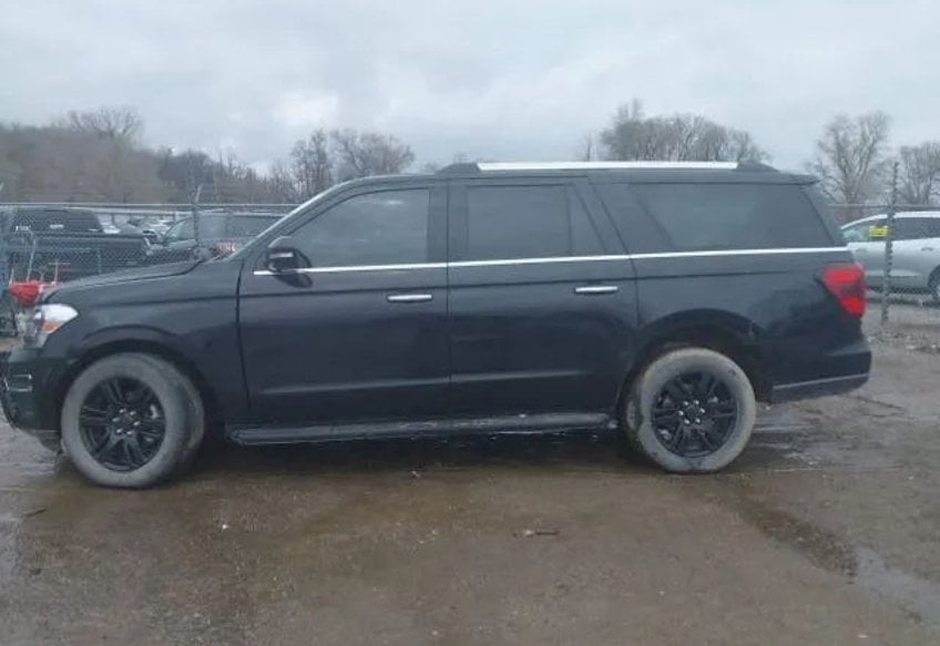 2024 Ford Expedition MAX Limited Sport Utility 4D - 1FMJK2A88REA27862 photo 11