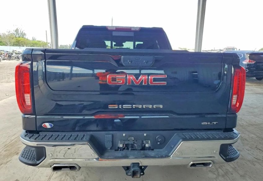 2022 GMC Sierra 1500 SLT - 3GTUUDET9NG658905 photo 6