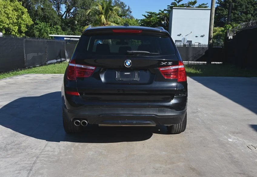 2017 BMW X3 xDrive28i - 5UXWX9C56H0T13078 photo 4