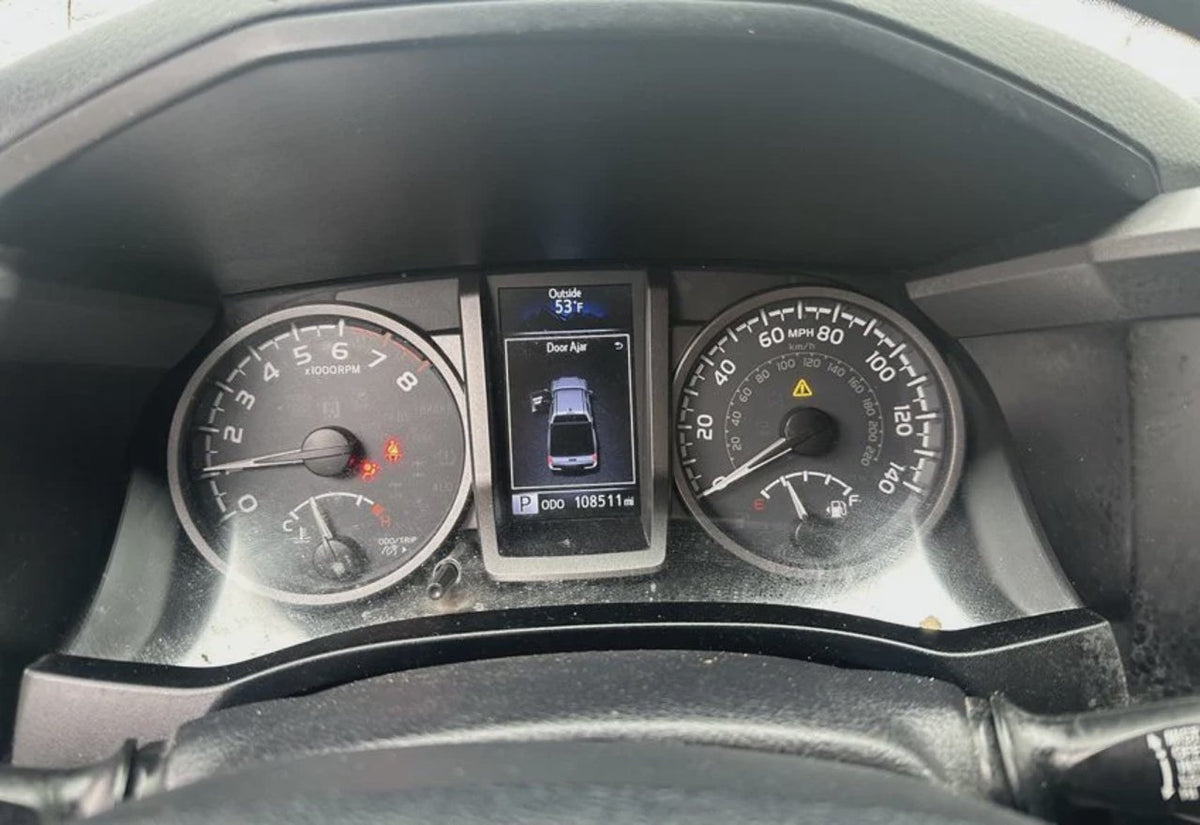 2018 Toyota Tacoma TRD Off-Road - 3TMCZ5AN6JM154379 photo 26