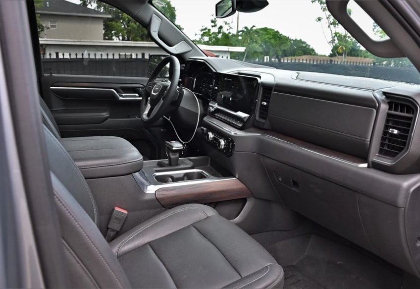 2023 GMC Sierra 1500 SLT - 3GTUUDE88PG286827 photo 17