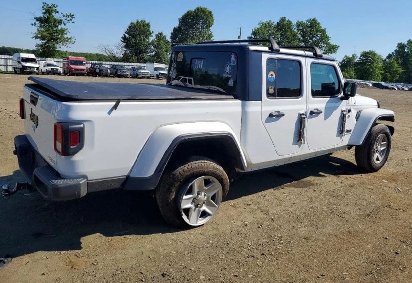 2021 Jeep Gladiator Sport S - 1C6JJTAG2ML508030 photo 4