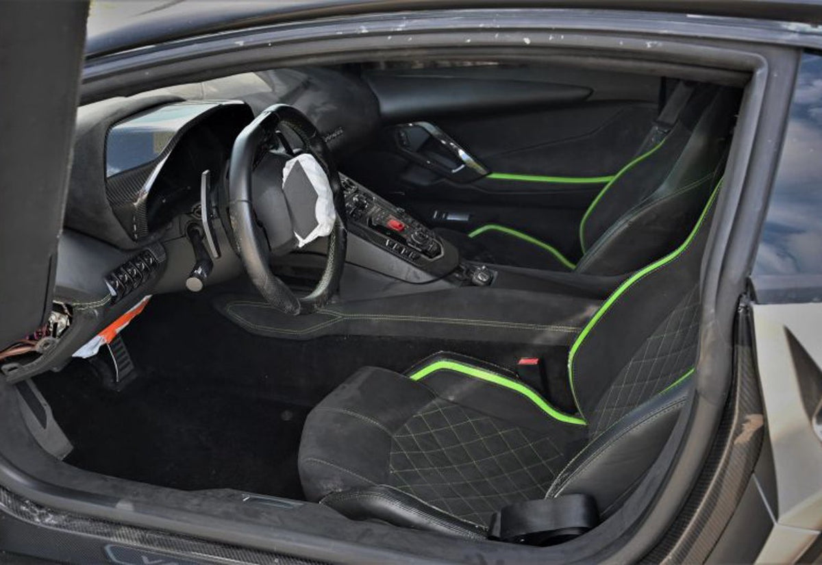 2018 Lamborghini Aventador S Coupe 2D - ZHWUG4ZD5JLA06879 photo 19