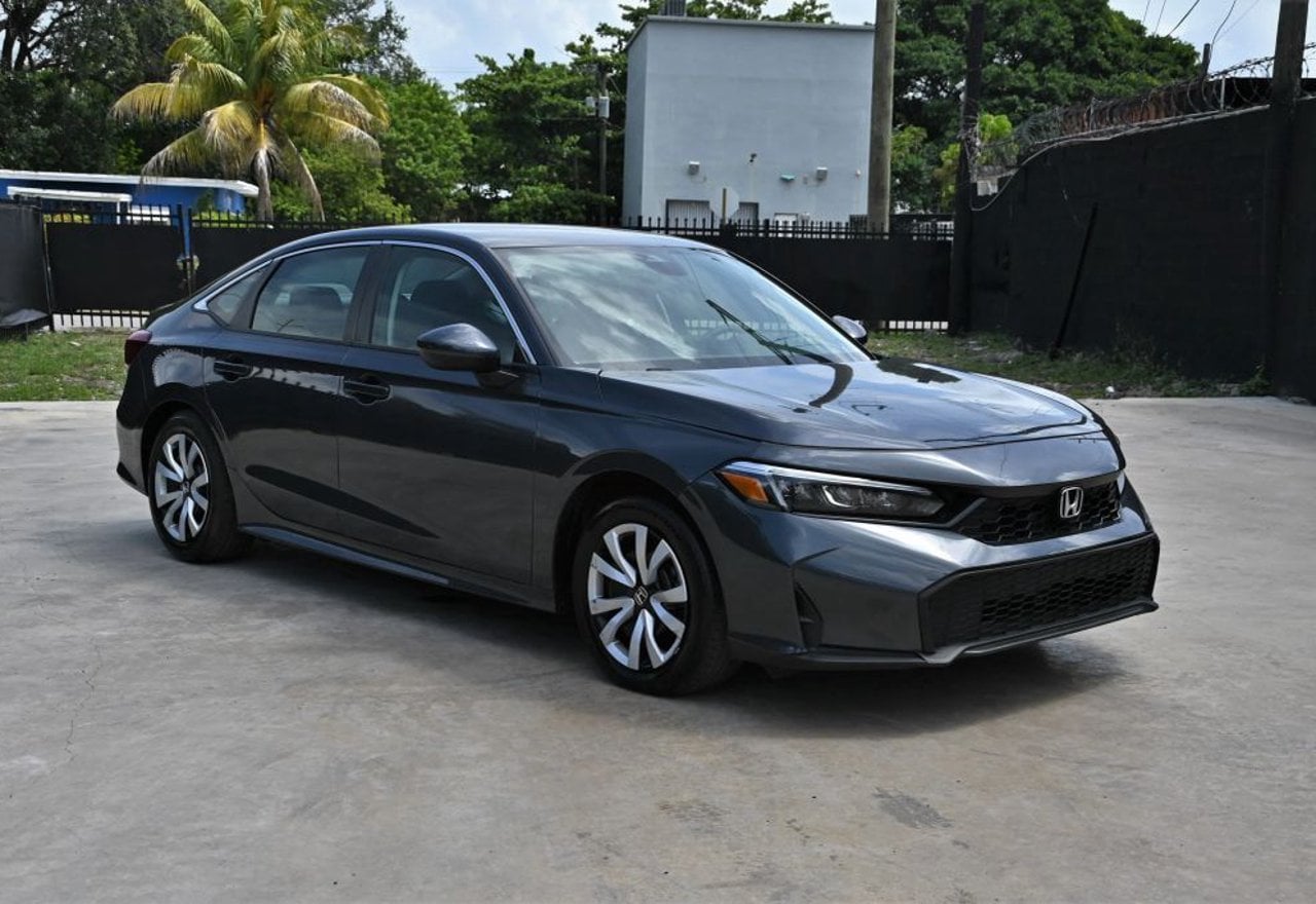 2025 Honda Civic LX - 2HGFE2F27SH587426 photo 16
