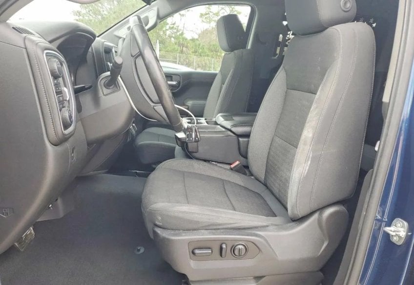 2021 Chevrolet Silverado 1500 LT - 3GCUYDET7MG351199 photo 8