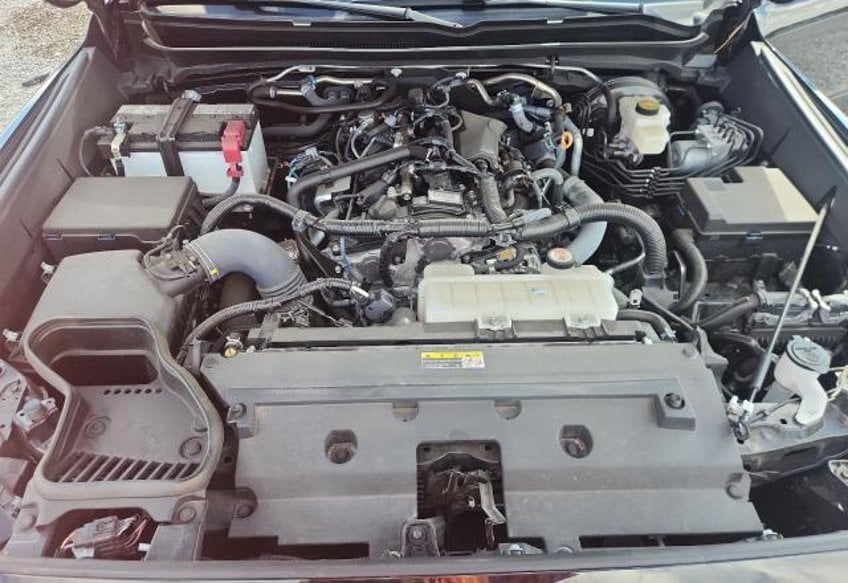 2024 Toyota Tacoma SR5 - 3TMKB5FN8RM016640 photo 11
