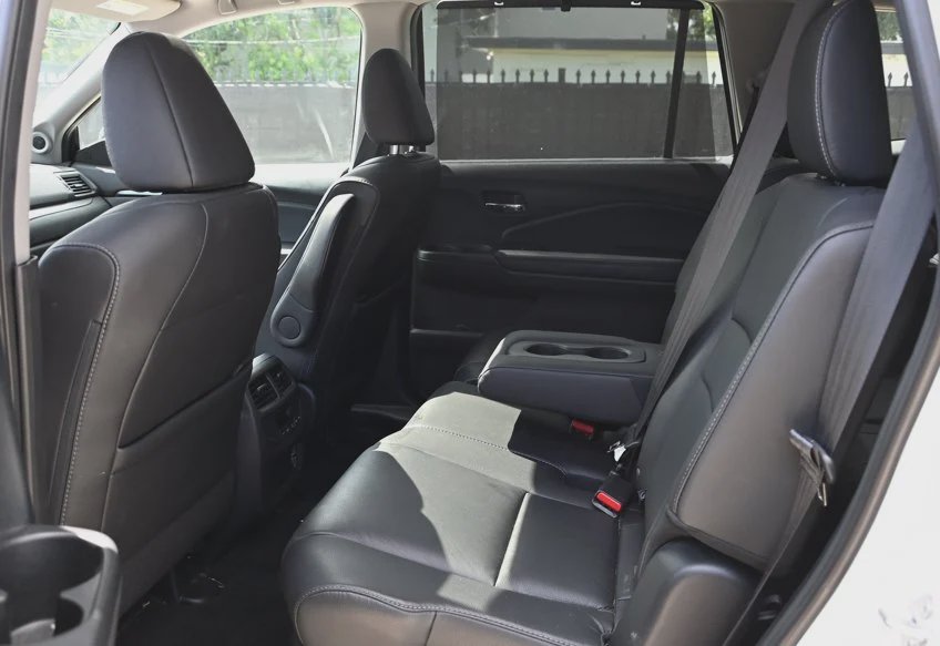 2022 Honda Pilot SE - 5FNYF6H22NB054984 photo 18