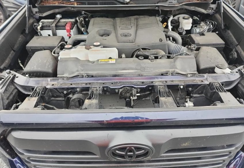 2024 Toyota Tundra SR5 - 5TFLA5DB9RX211530 photo 11