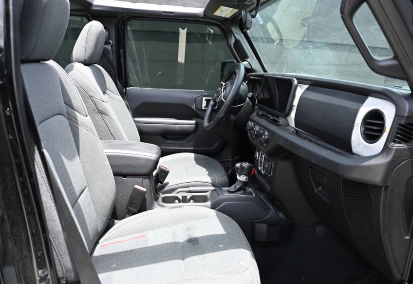 2025 Jeep Wrangler Sport - 1C4PJXDG9SW616999 photo 12
