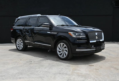 2024 Lincoln Navigator L Premiere - 5LMJJ3NG1REL04360 photo 2