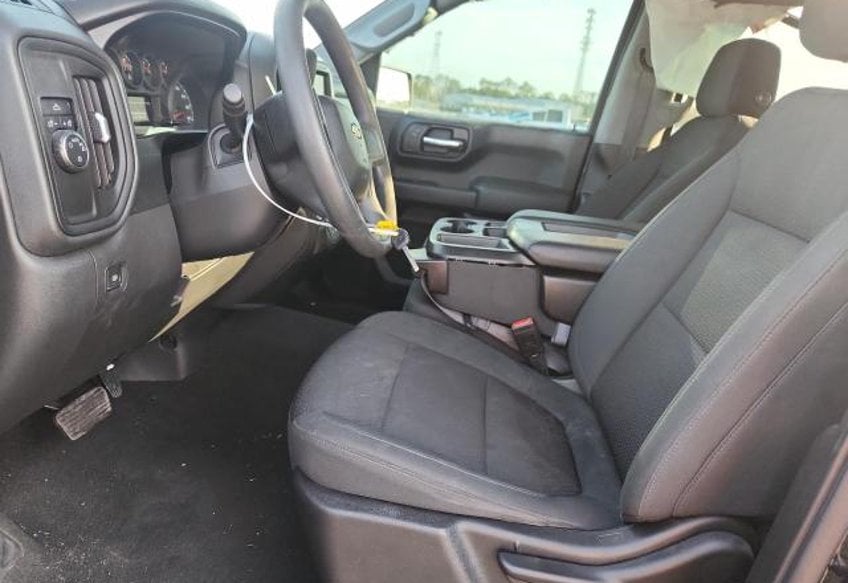2021 Chevrolet Silverado 1500 Custom - 3GCPWBEKXMG366343 photo 7