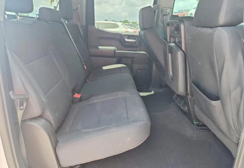 2024 Chevrolet Silverado 1500 Custom - 1GCPABEK1RZ327372 photo 10