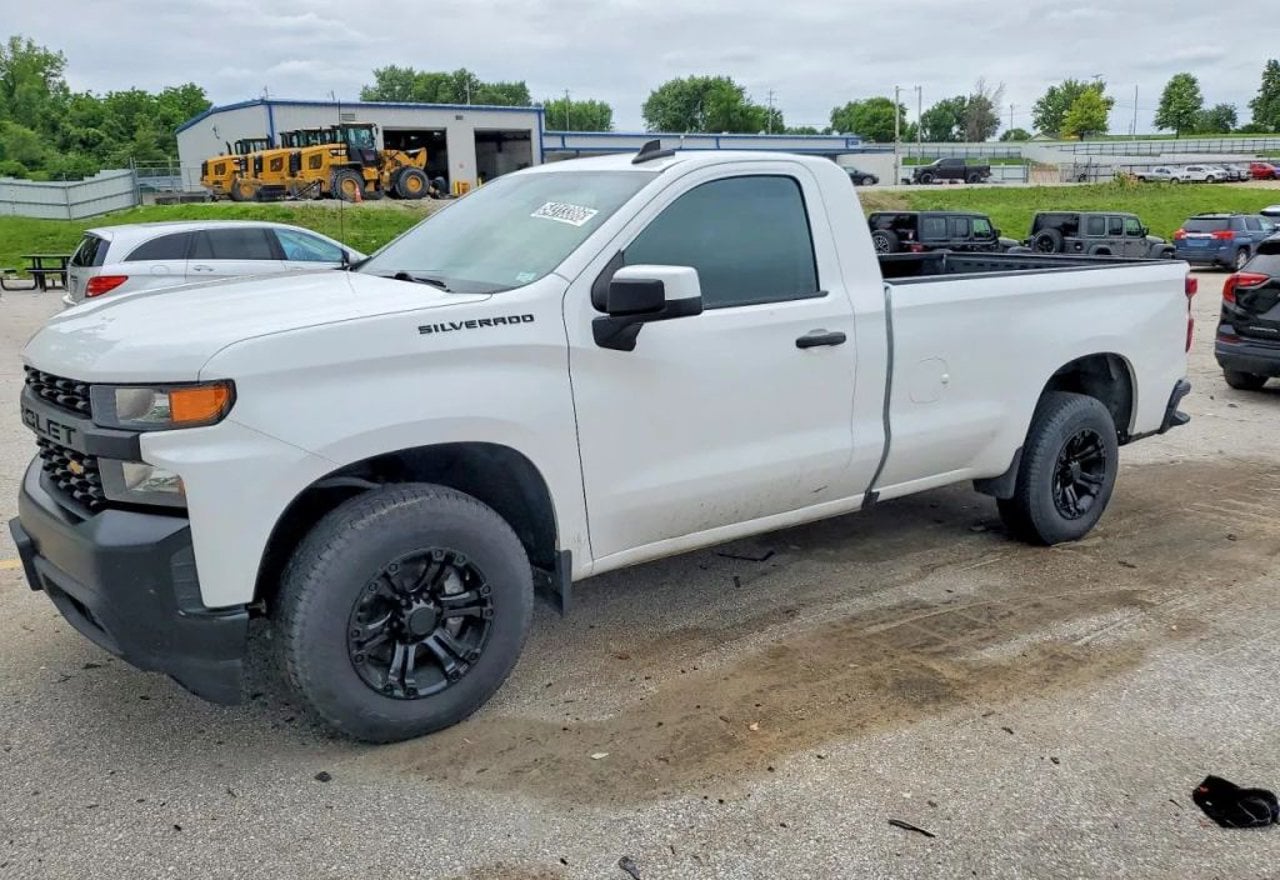 2021 Chevrolet Silverado 1500 Work Truck - 3GCNWAEK9MG318334 photo 11