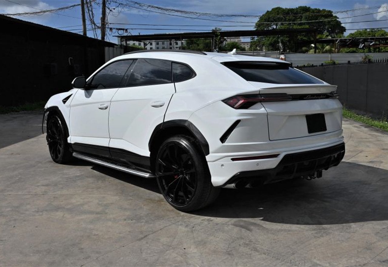 2019 Lamborghini Urus Sport Utility 4D - ZPBUA1ZL7KLA04560 photo 21