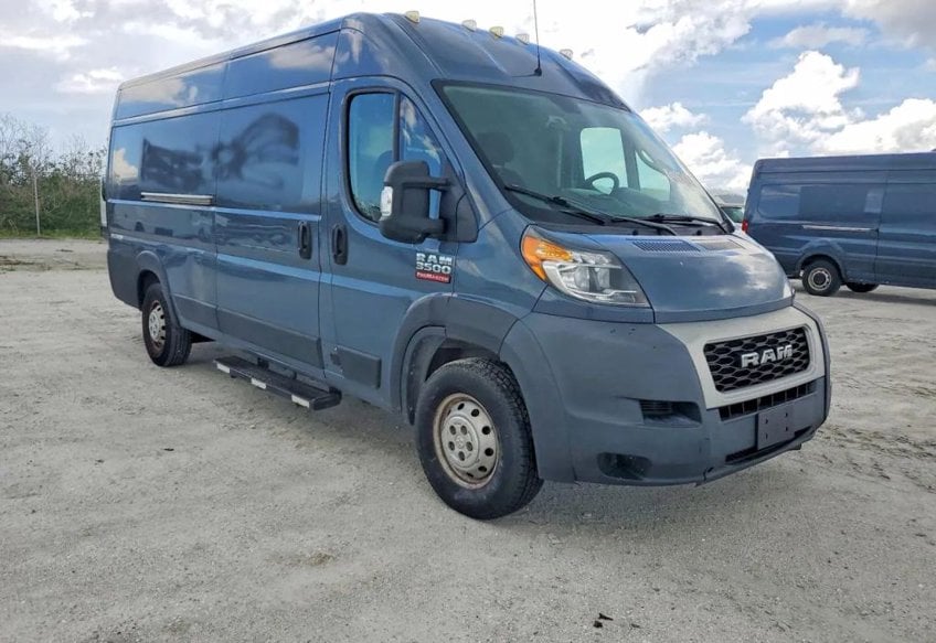 2020 Ram ProMaster 3500 159 WB - 3C6URVJG2LE107036 photo 2