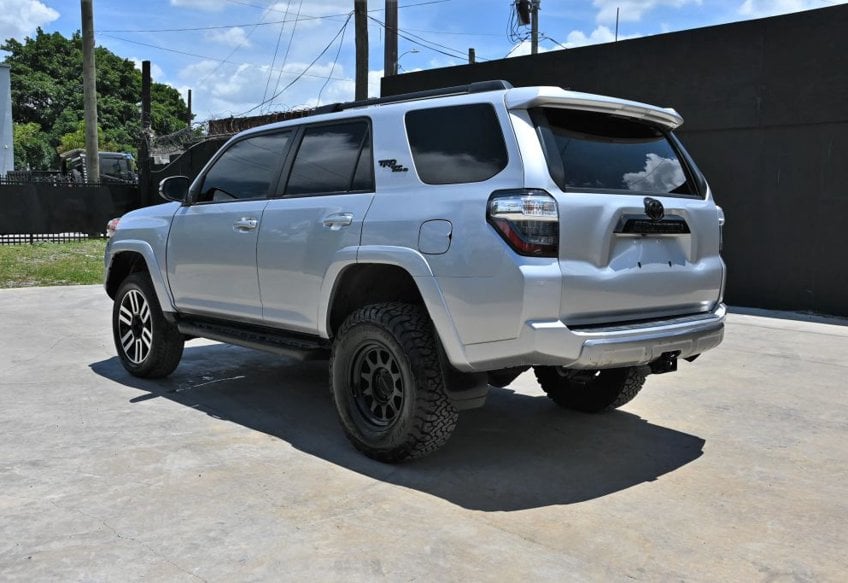 2024 Toyota 4Runner TRD Off-Road Premium - JTERU5JRXR6225084 photo 3
